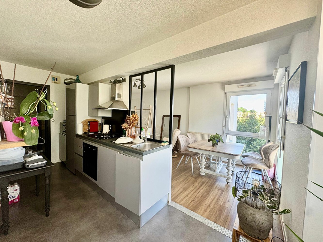 2 Schlafzimmer Wohnung in Bordeaux, France, Nr. 277833