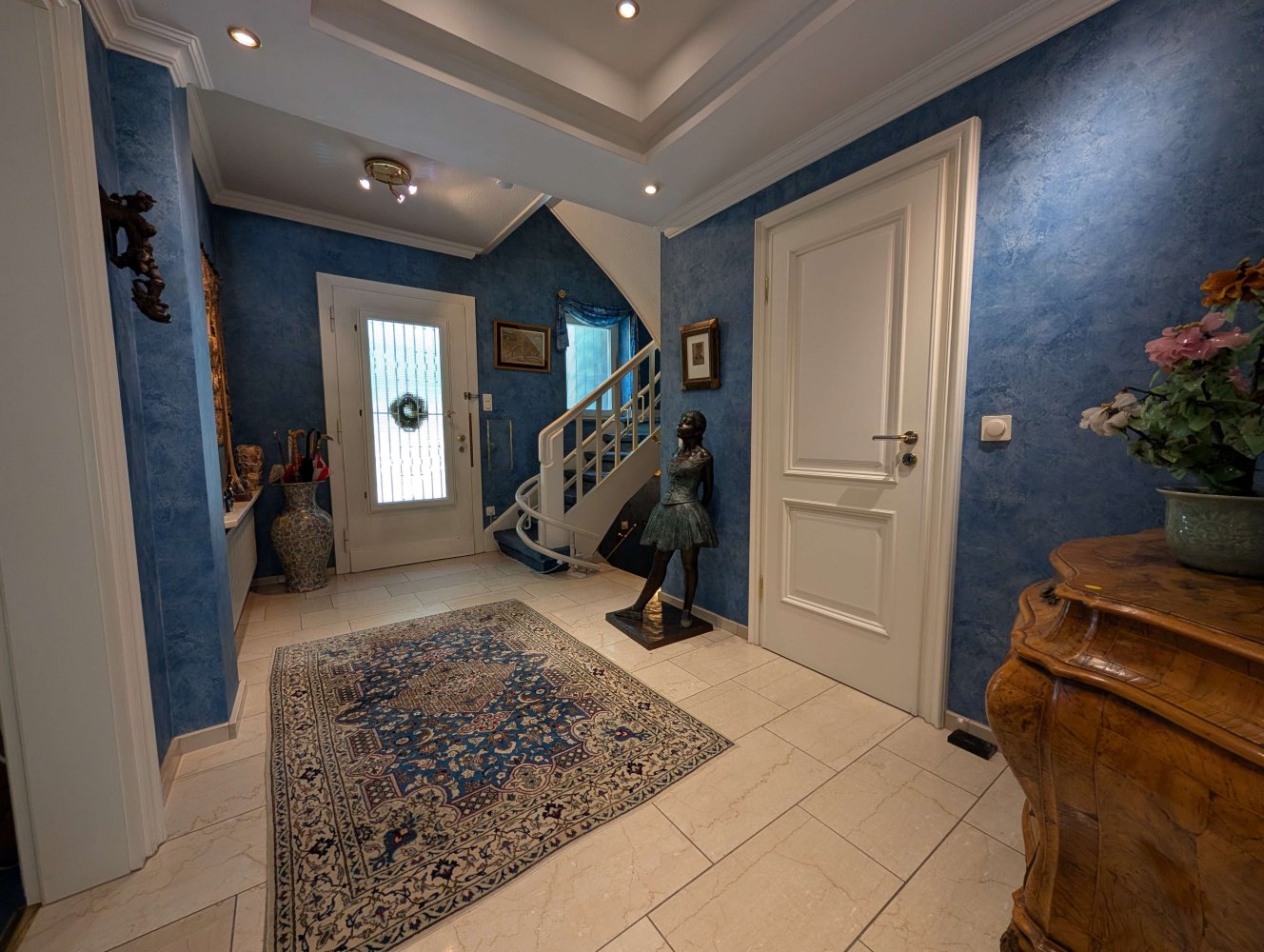 6غرفة تاون هاوس في Monchengladbach, Germany رقم 323974