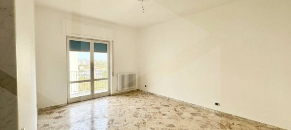 3 rooms Apartment in Triggiano, Italy No. 17261 13