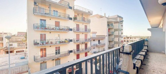 3 rooms Apartment in Triggiano, Italy No. 17261 10