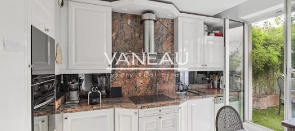 1 bedroom Apartment in Paris, France No. 135912 6