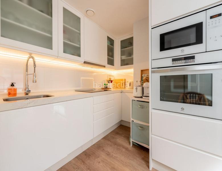 2 bedrooms Penthouse in Fuengirola, Spain No. 178864