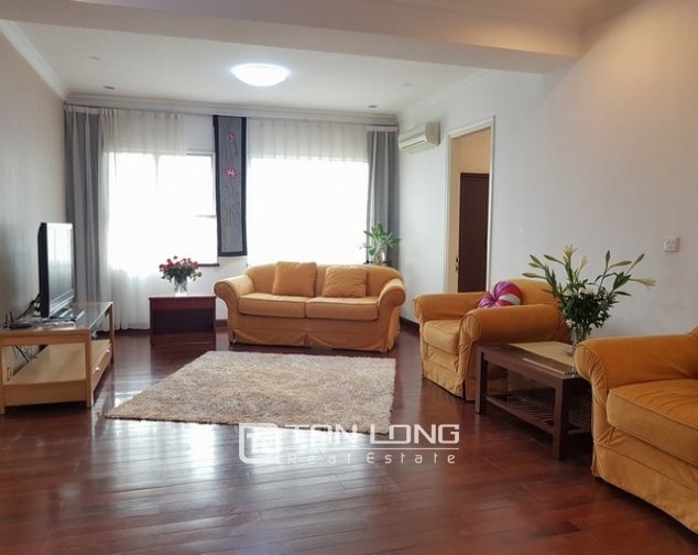 Квартира с 3 спальнями в Тэйхо, Вьетнам № 1841