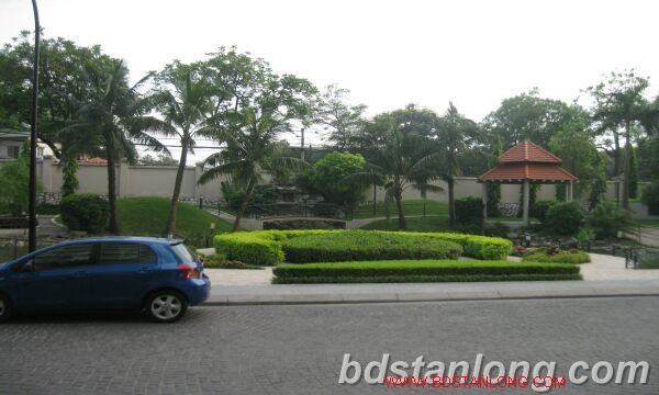 4 Schlafzimmer Villa in Tay Ho, Vietnam, Nr. 5584