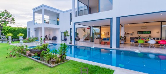 4 bedrooms Cafe / restaurant in Hua Hin, Thailand No. 7023 8