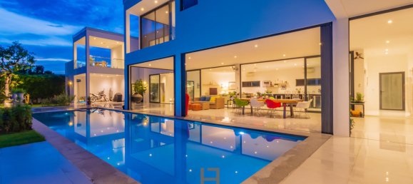 4 bedrooms Cafe / restaurant in Hua Hin, Thailand No. 7023 5