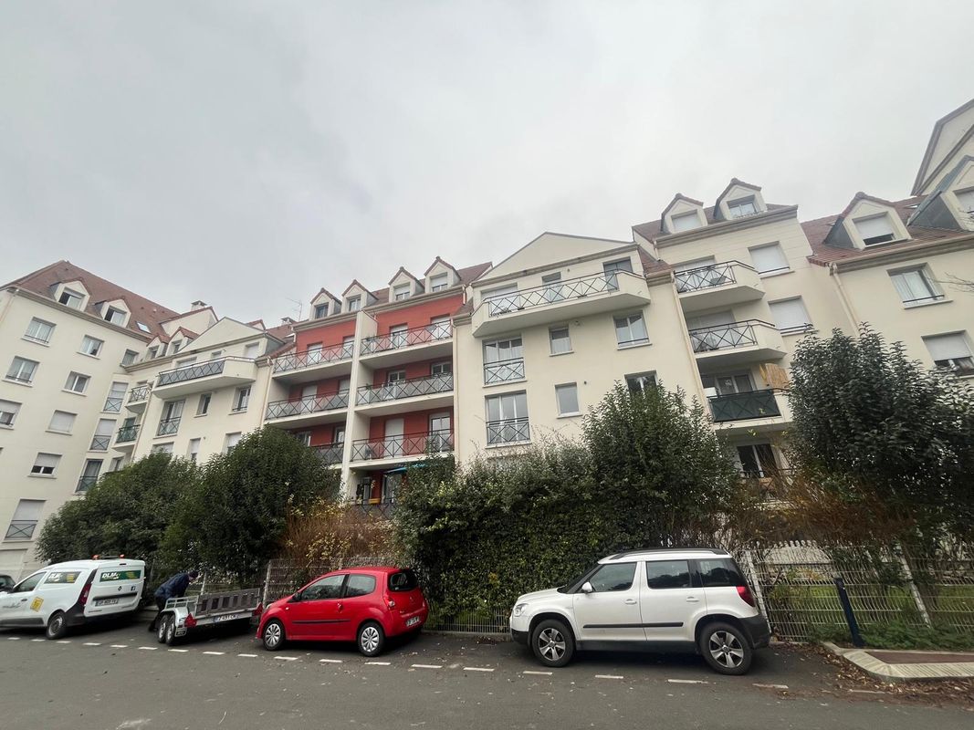 2 غرف نوم شقة في Dugny, France رقم 165675