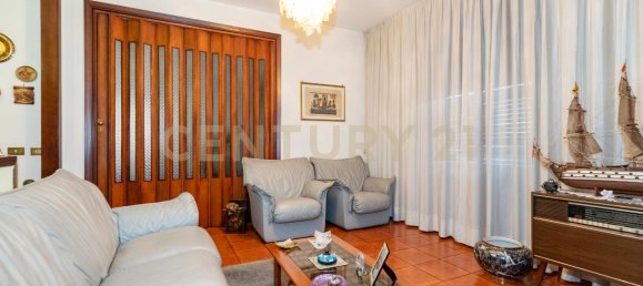 5غرفة شقة في Misterbianco, Italy رقم 63643 17