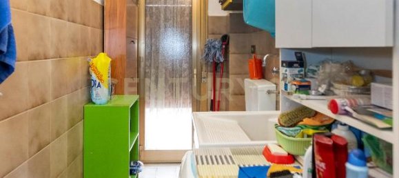 5غرفة شقة في Misterbianco, Italy رقم 63643 47