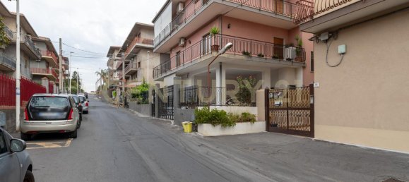 5غرفة شقة في Misterbianco, Italy رقم 63643 12