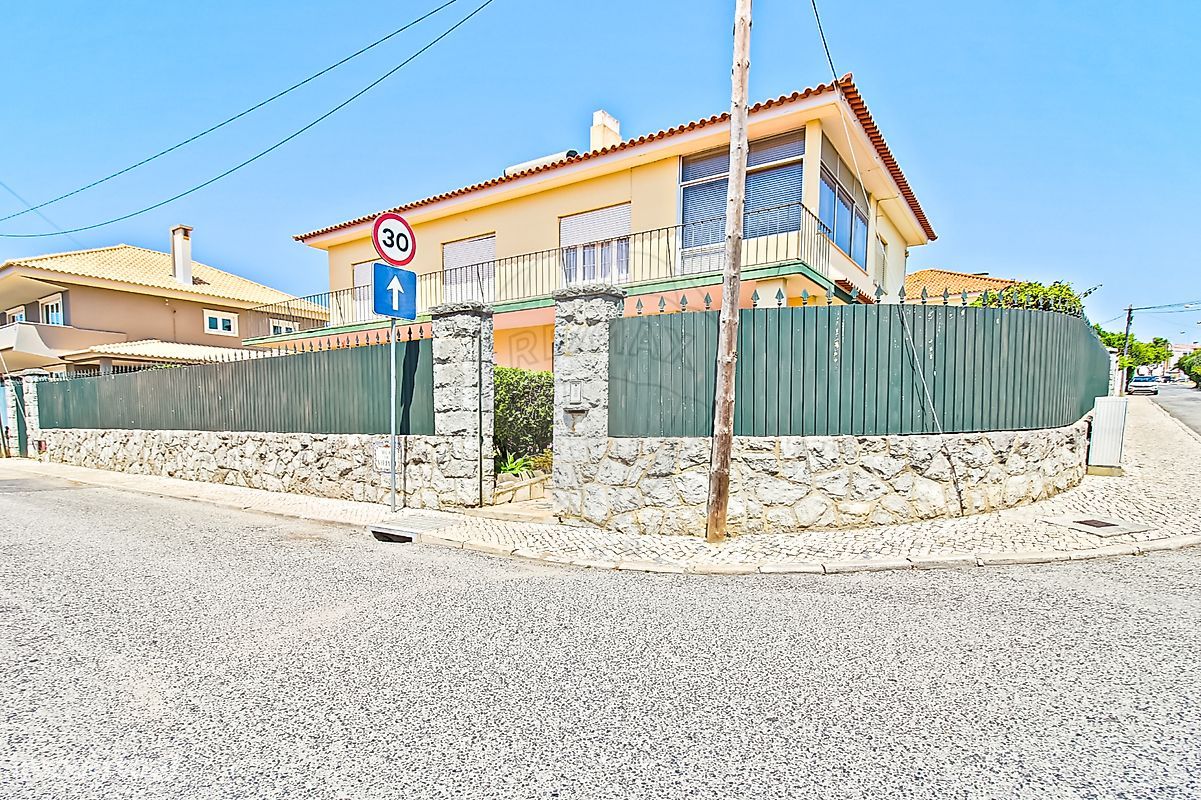 6 bedrooms House in Cascais, Portugal No. 183964