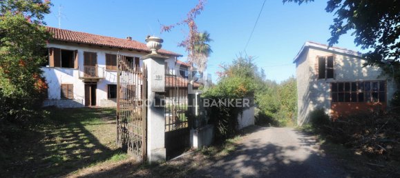 4 bedrooms House in Rocchetta Tanaro, Italy No. 65982 25