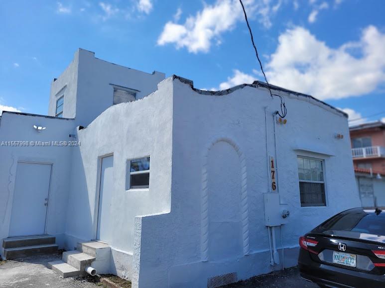 oficina en alquiler en Miami, Miami-Dade, Florida, USA № 613542
