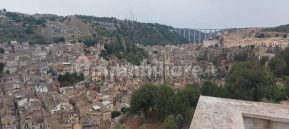 Terreno de 1 habitación en Modica, Italy No. 45619 42