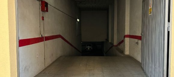 Garagem em Badajoz, Spain 14 m² N.º 166230 2