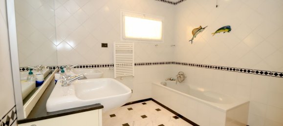 2 rooms Apartment in Lavagna, Italy No. 162167 16