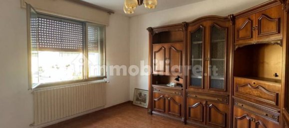 2 Schlafzimmer Wohnung in San Felice sul Panaro, Italy, Nr. 76838 3