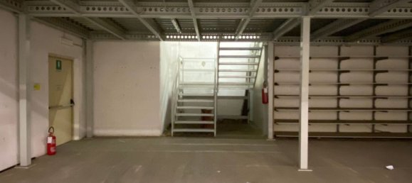 2750m² Warehouse in Pianezza, Italy No. 224976 10