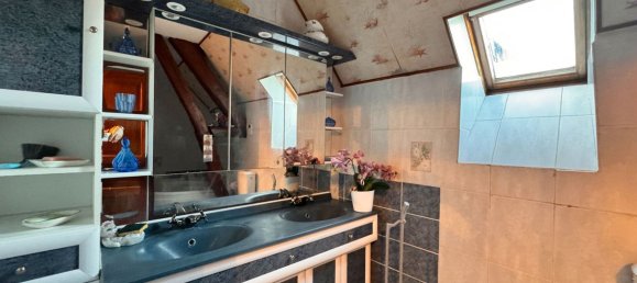 6 Schlafzimmer Schlösser in Noailles, France, Nr. 155549 15