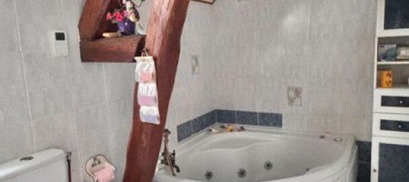 6 Schlafzimmer Schlösser in Noailles, France, Nr. 155549 14