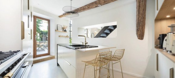 4 bedrooms House in Dardilly, France No. 337859 9