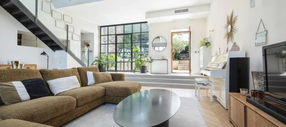 4 bedrooms House in Dardilly, France No. 337859 5