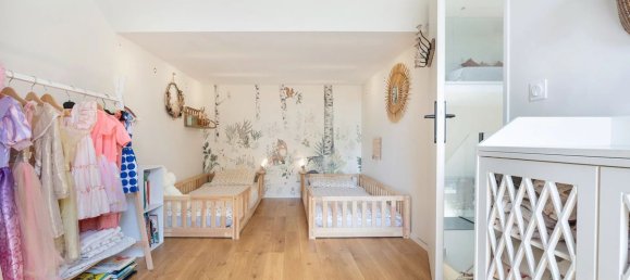 4 bedrooms House in Dardilly, France No. 337859 14