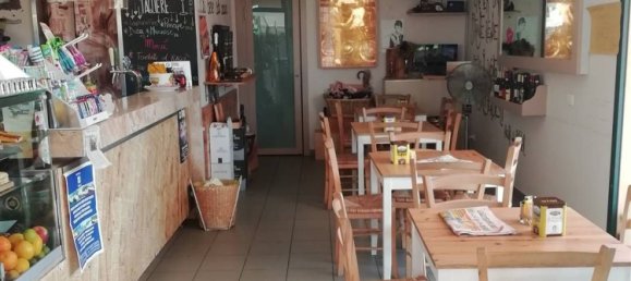 60m² Commercial property in Montignoso, Italy No. 155189 24