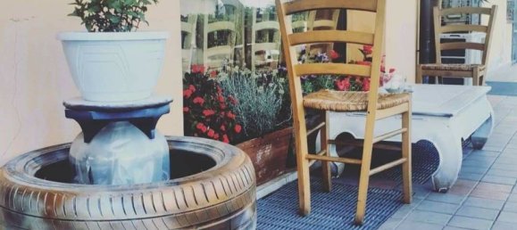 60m² Commercial property in Montignoso, Italy No. 155189 10