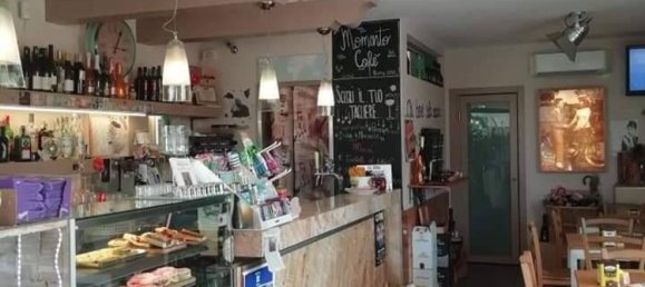 60m² Commercial property in Montignoso, Italy No. 155189 8