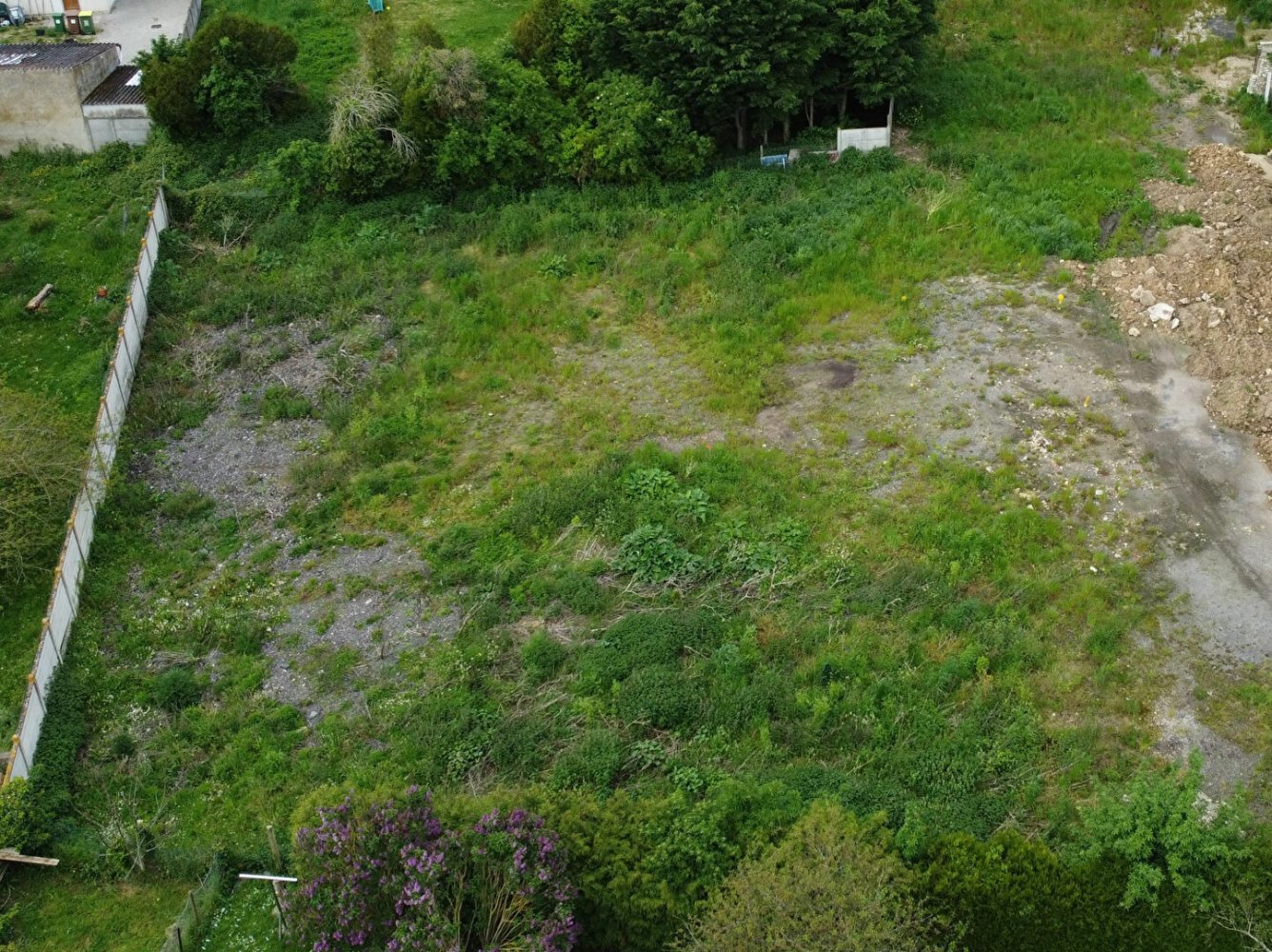  قطعة أرض في Richebourg, France رقم 169833