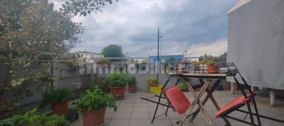 1 bedroom Apartment in Parma, Italy No. 225856 4