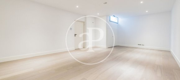 5 غرف نوم منزل في Madrid, Spain رقم 28820 20