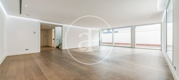 5 غرف نوم منزل في Madrid, Spain رقم 28820 16