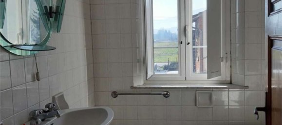 8-salle Maison à Capannori, Italy No. 73355 5