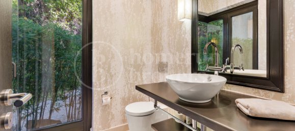 8 bedrooms Villa in Malaga, Spain No. 167252 21