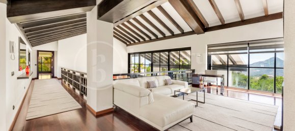 8 bedrooms Villa in Malaga, Spain No. 167252 5