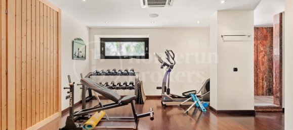 8 bedrooms Villa in Malaga, Spain No. 167252 23