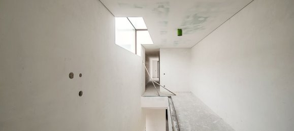 4 bedrooms House in Sao Felix da Marinha, Portugal No. 112339 32