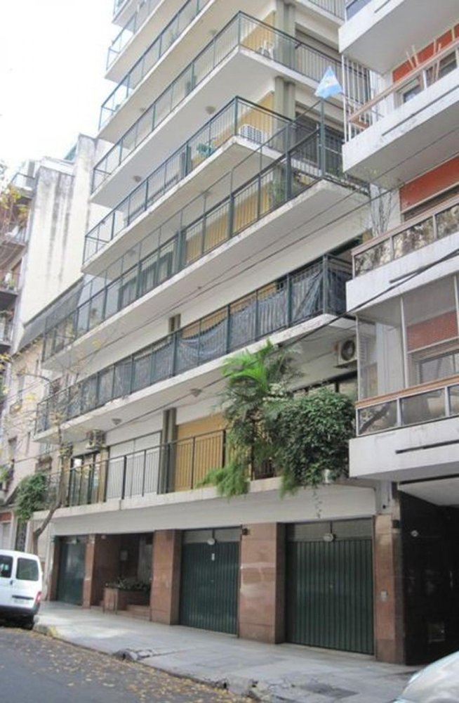 4 bedrooms Apartment in Buenos Aires, Argentina No. 78166