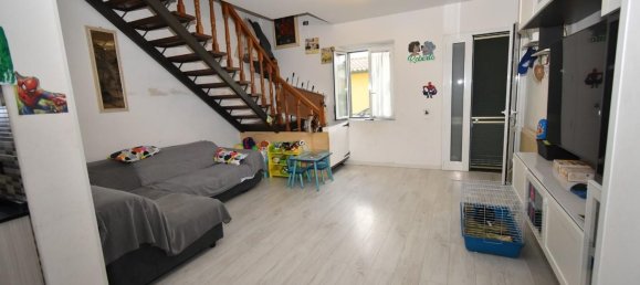 Casa de 4 divisões em San Giuliano Terme, Italy N.º 212589 5