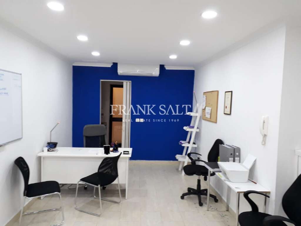 50m² Office in Saint Julian's, Malta No. 11765