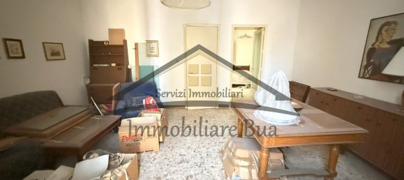 5 rooms House in Adrano, Italy No. 308863 13