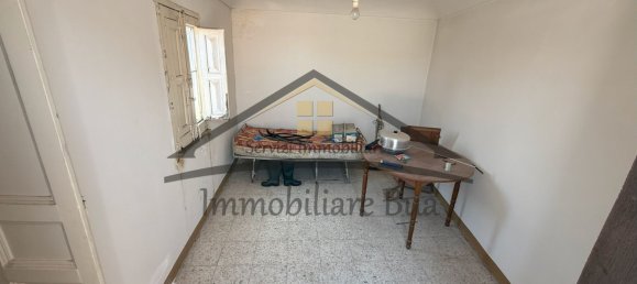 5 rooms House in Adrano, Italy No. 308863 8