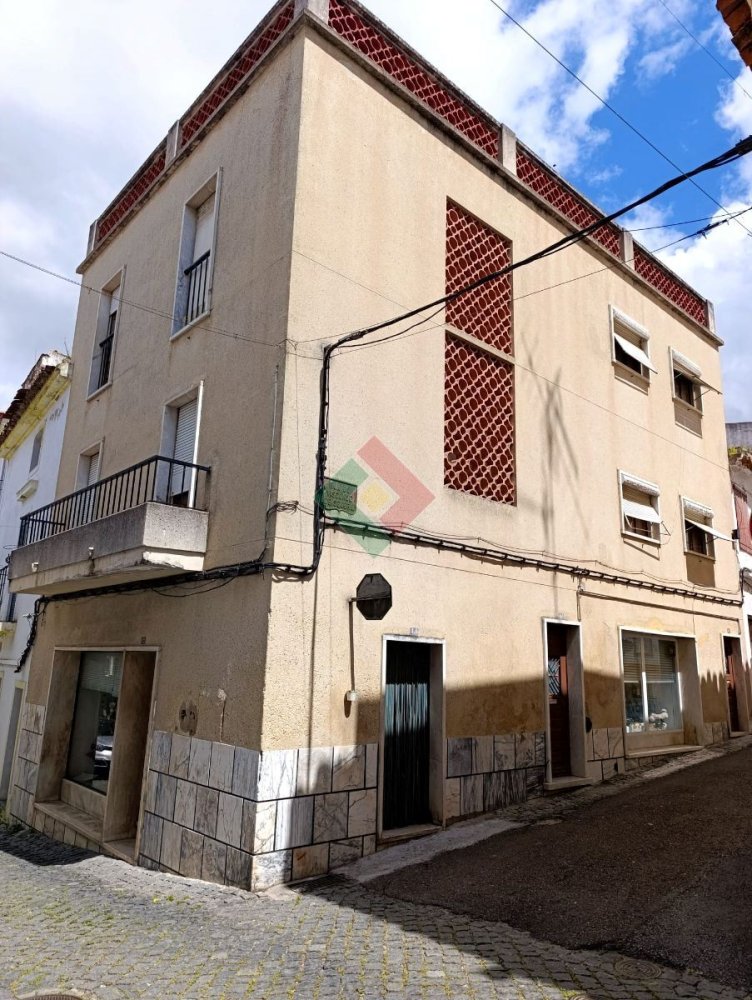 3 غرف نوم منزل في Campo Maior, Portugal رقم 205987