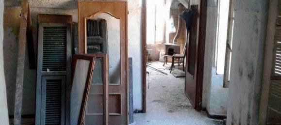 3 rooms Apartment in Imperia, Italy No. 183871 11