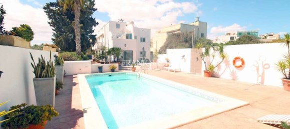 4 غرف نوم فيلا في Swieqi, Malta رقم 3169 2