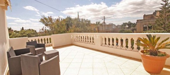 4 غرف نوم فيلا في Swieqi, Malta رقم 3169 18