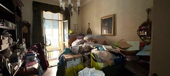 5 rooms Apartment in Naples, Italy No. 132813 10