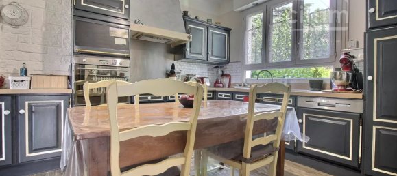 3 Schlafzimmer Haus in Roussillon, France, Nr. 325122 4